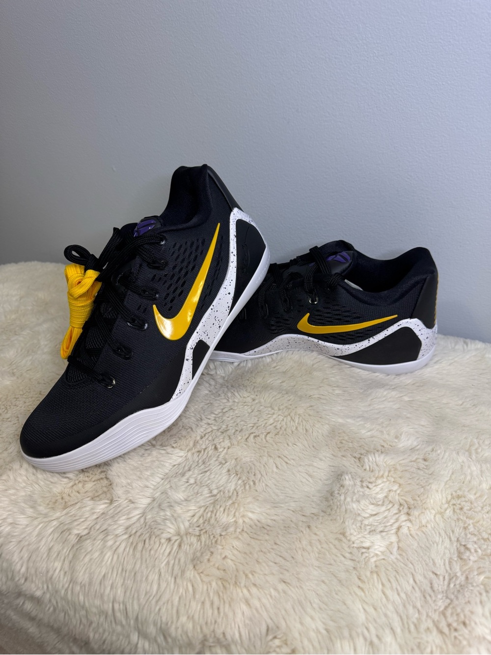 Nike Kobe 9 Elite Low